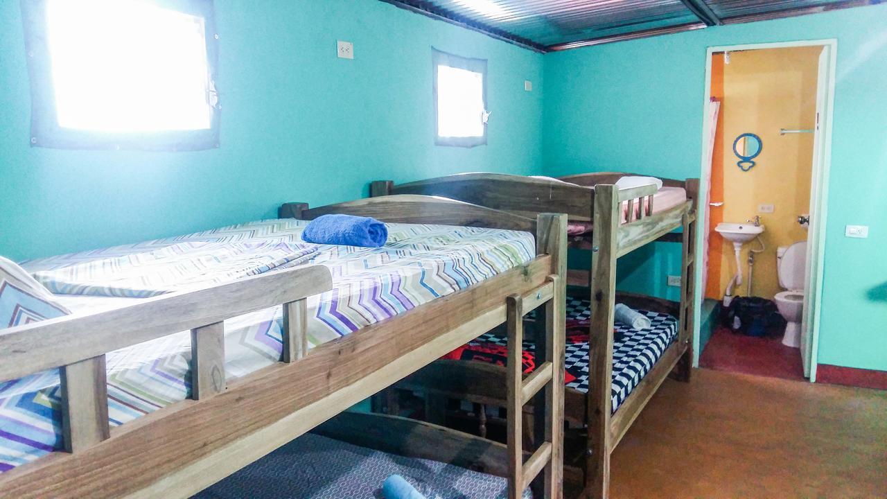 מויוגאלפה Hostel Life Is Good מראה חיצוני תמונה
