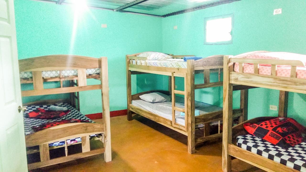 מויוגאלפה Hostel Life Is Good מראה חיצוני תמונה