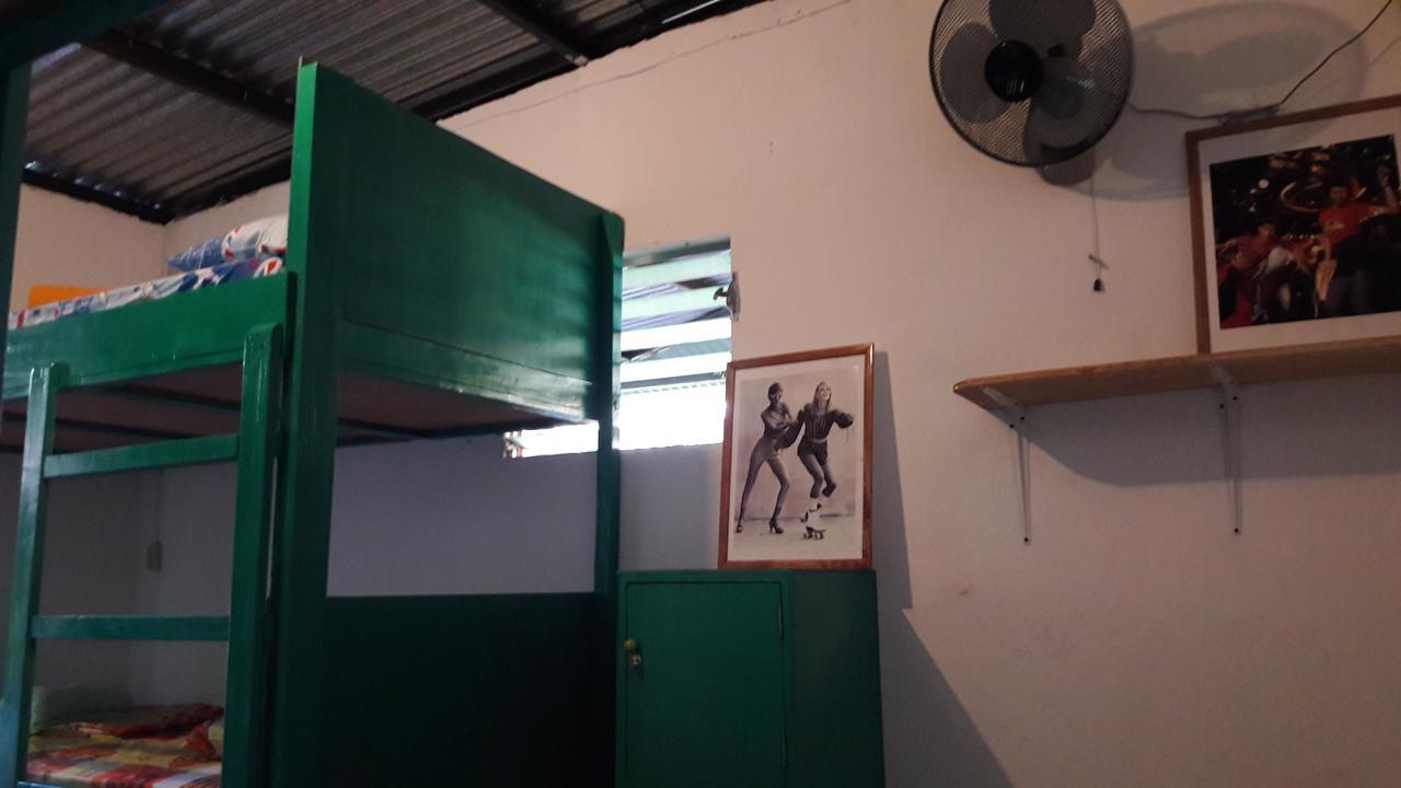מויוגאלפה Hostel Life Is Good מראה חיצוני תמונה